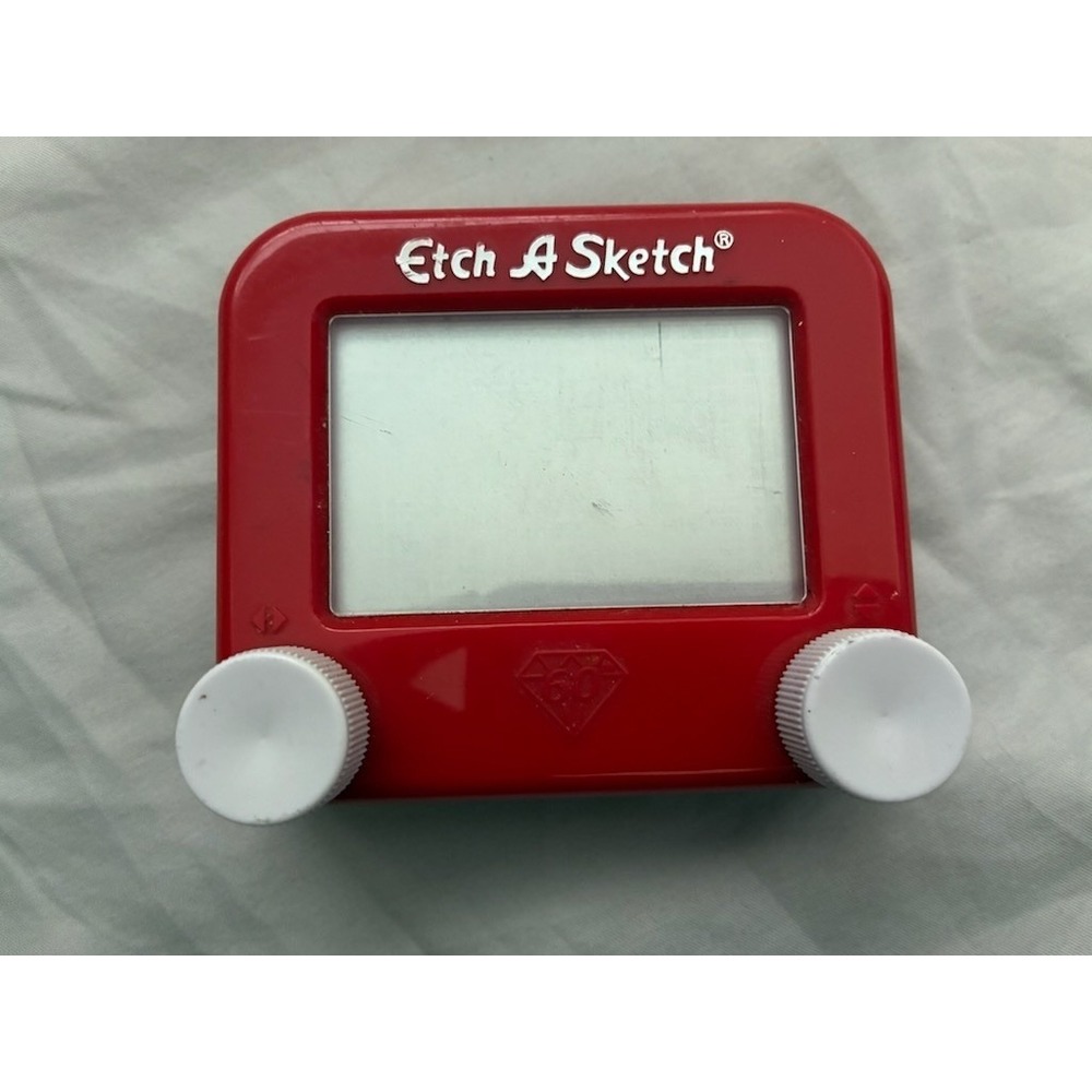 Etch A Sketch Pocket Travel Size Drawing Toy Red Spin Master 2016 33701/33704